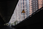 中国调控楼市见效：一二线城市冷却 三四线上涨 - News.Cntv.Cn
