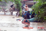 风暴袭菲律宾致数百人死伤 5万多人受灾逃离家园 - News.Cntv.Cn
