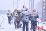 受北方大面积降雪天气影响 上海部分列车停运 - News.Cntv.Cn