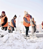 多地持续应对风雪降温天气：保出行畅通 守民生底线 - News.Cntv.Cn