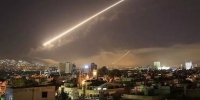 直击！叙利亚遭遇空袭 央视战地记者是如何工作的？ - News.Cntv.Cn