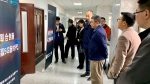 北京移动首个校园5G技术展示体验落户我校 副校长王涛带队参观体验 - 农业大学