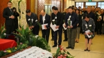 周山涛先生遗体告别仪式在八宝山殡仪馆举行 - 农业大学